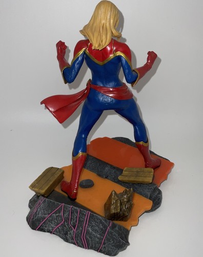 Marvel Vs Capcom Infinite Collector’s Edition Captain Marvel Figure - Picture 5 of 7