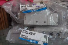 1PC New SMC SY7220-4GD-02 Solenoid Valve SY72204GD02 
