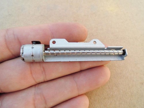 5 PIEZAS para Sankyo 2 fases 4 cables 10 mm motor paso a paso con caña de tornillo - Imagen 3 de 4