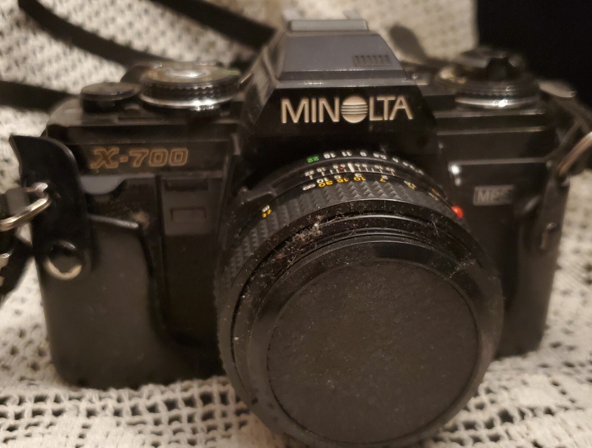 Minolta X-700 Film Camera SLR With MD 50mm F1.2 Japan Strap & Case