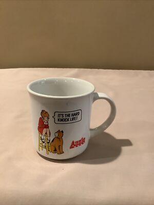 Applause Annie It's A Hard Knock Life Mug Vintage 1982 #8932