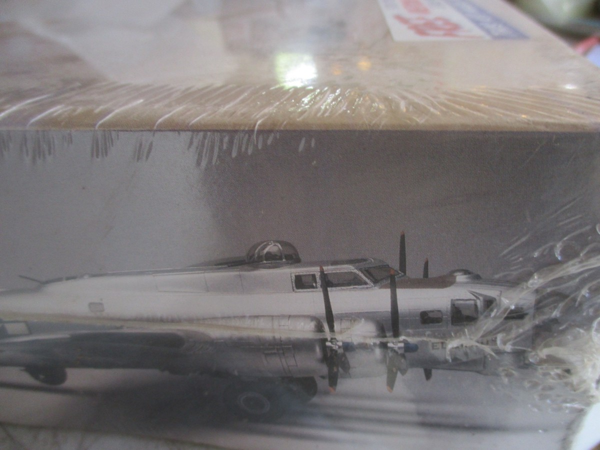 Monogram The Visible B-17g Flying Fortress 1 48 for sale online | eBay