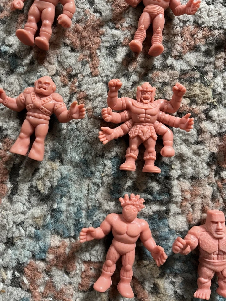 Muscle 男式美泰 M.U.S.C.L.E. 粉色肉玩具玩偶,复古 20 世纪 80 年代 14 件装 — 第 4/4 张图片