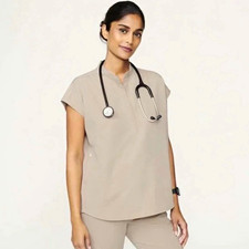 Figs Rafaela Oversized Scrub Top