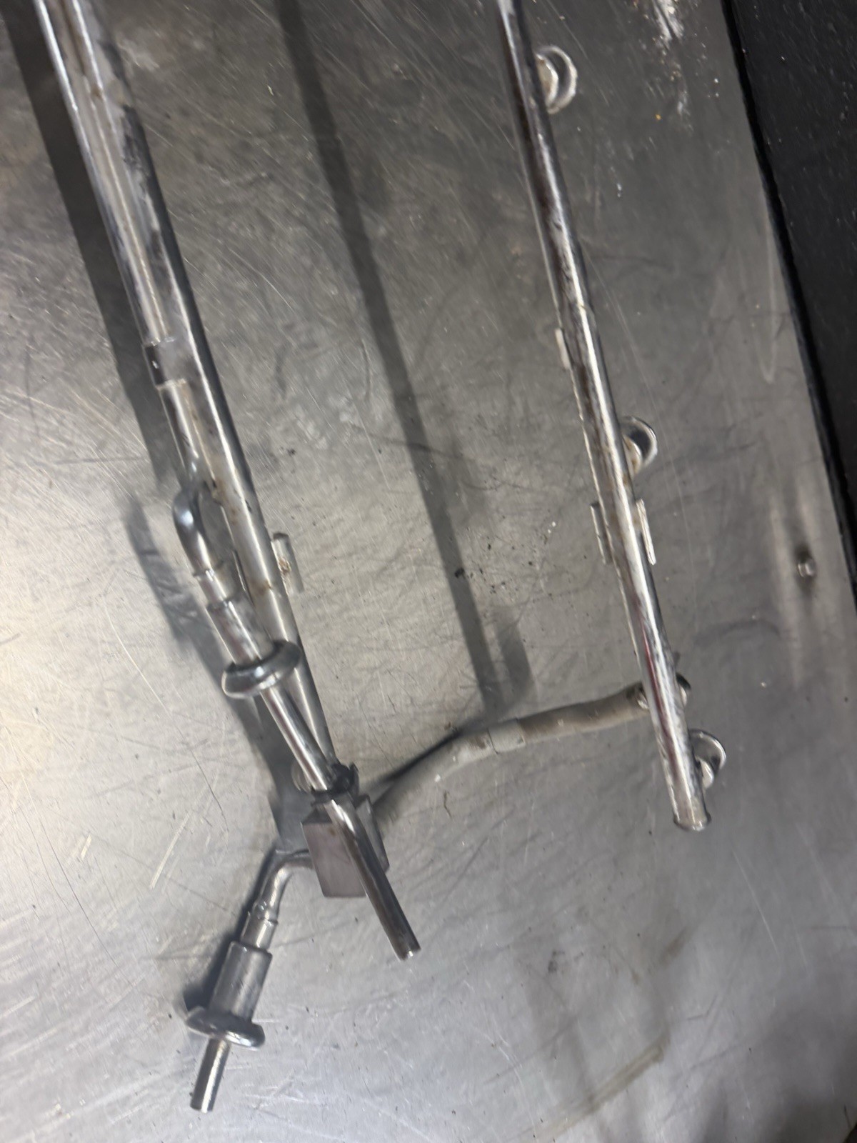 Ford GT 1987-1993 Fuel rails Set
