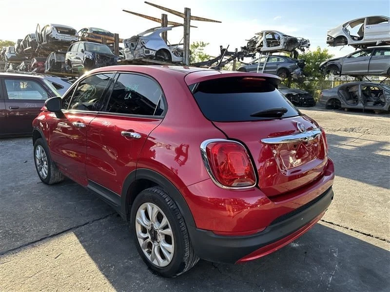 Bote de carbón de vapor de combustible Fiat 500X 2016 2,4 L 52029599AA Foto 4 de 4