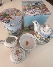 Alice in Wonderland Tea Set Cardew Design Pot Cup Jug Sugarbowl Tin Coasters