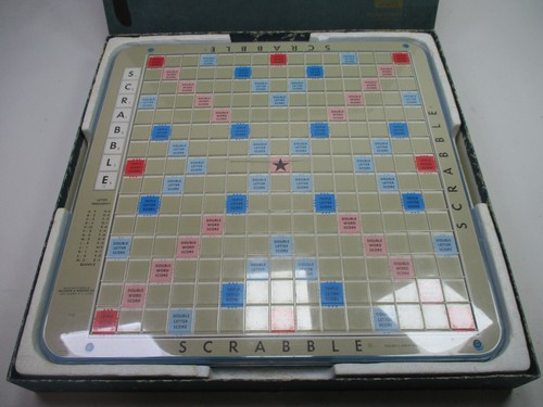 VINTAGE 1977 SELCHOW & RIGHTER SCRABBLE DELUXE TURNTABLE EDITION GAME **READ** - Picture 3 of 8