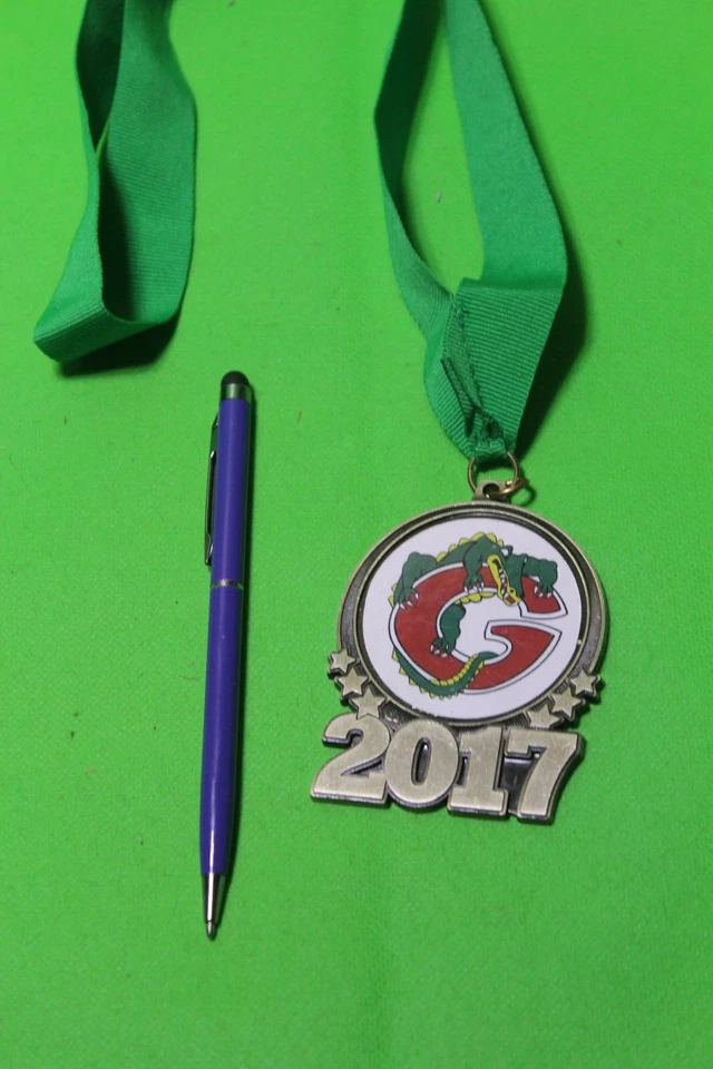 Florida Gators 2017 Champions Pennant trophy Medal Lanyard Crown Royal - Image 3 of 3