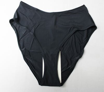 Fabletics Women's Lightweight Fine Touch Classic Brief DH3 Black Large NWT
