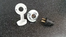 Whale Type 12 volt 2 pin plug socket & gasket for caravan/motorhome/water pump
