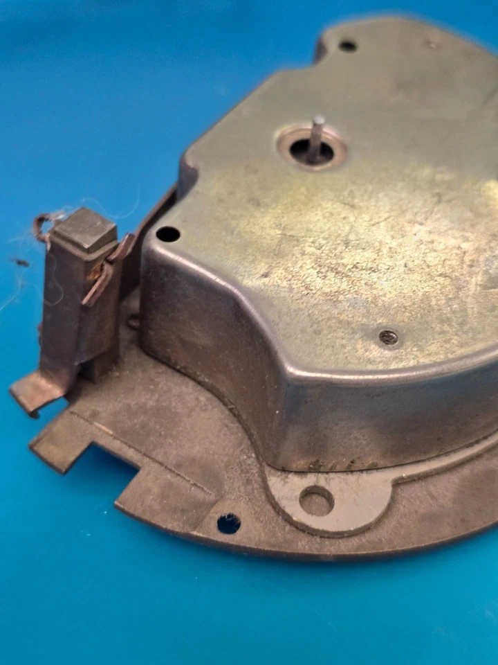 Vintage Dexter Electric Clock Movement Motor - Watchmaker Parts - Image 3 of 4