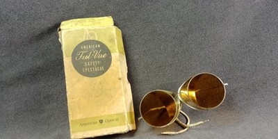 Round Amber Willson Sunglasses Goggle Safety Glasses Boeing Wichita Kansas Box