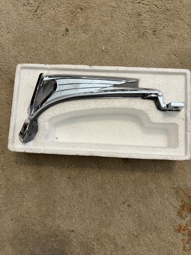 1935 V8 Ford Motorhaubenverzierung neu im Karton - Bild 6 von 7