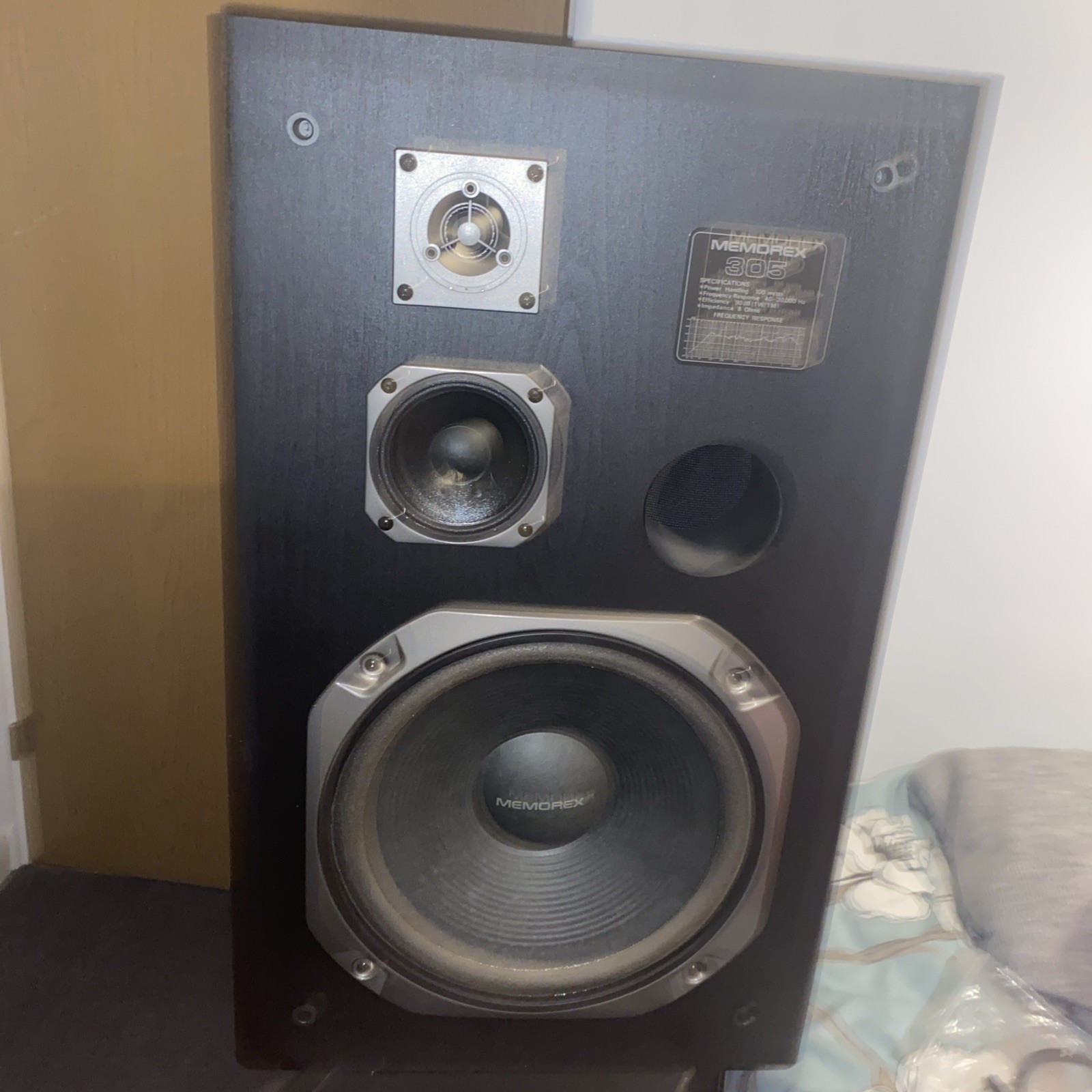 Picture 1 of 5