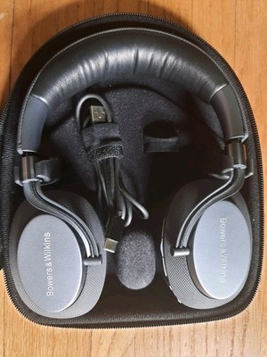 Bowers & Wilkins Wireless PX Headphones Space Gray Noise Cancelling Bluetooth