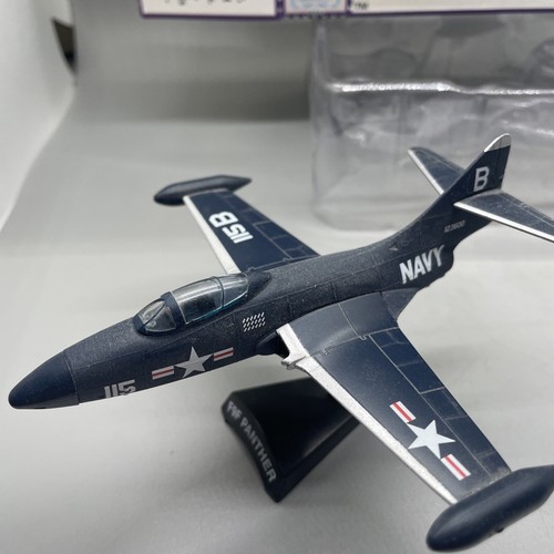 Postage Stamp Planes 1:100 F9F Panther USMC VMFT-20, NIB 5393-1 - Picture 11 of 11