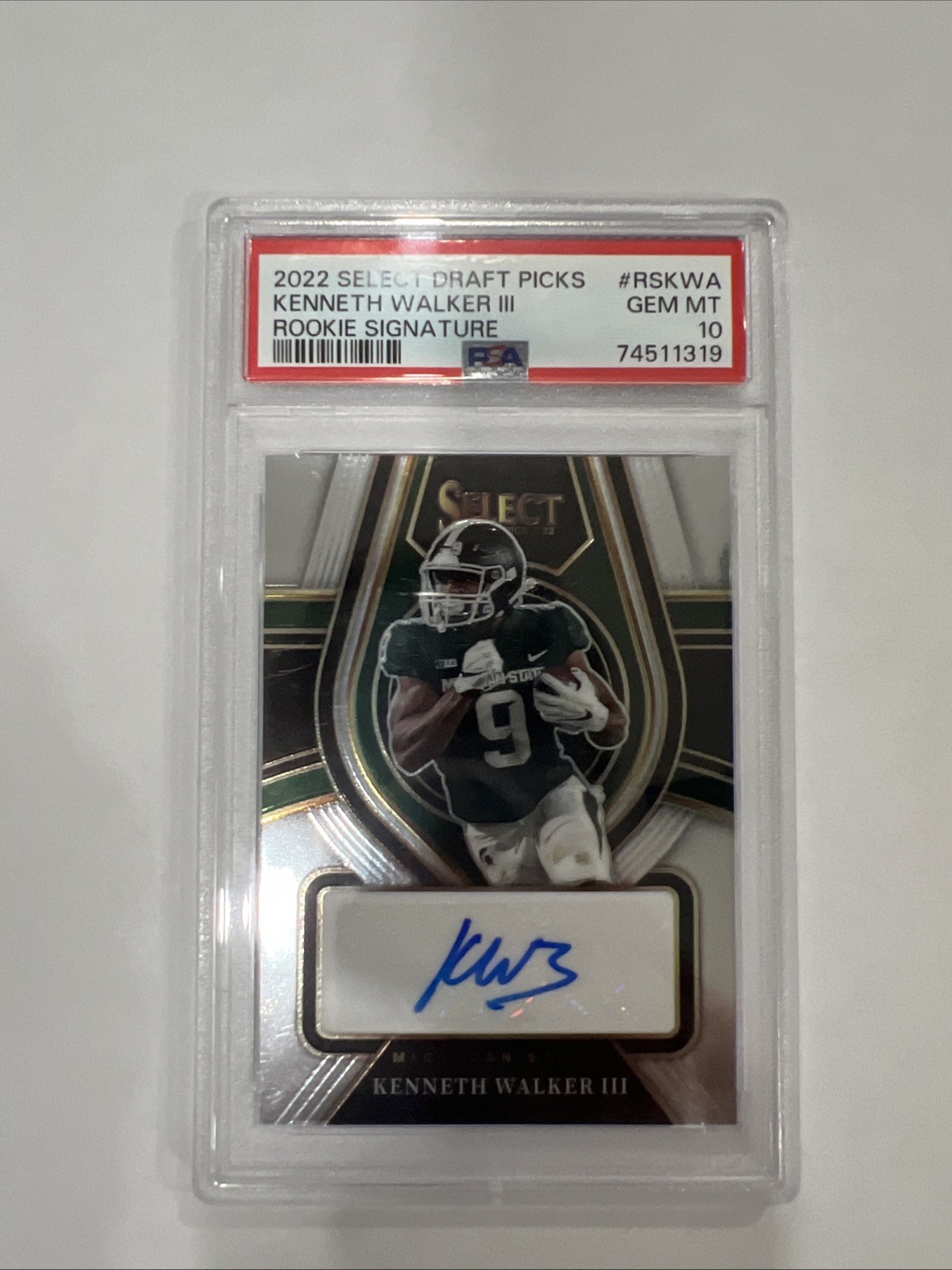 2022 select Draft Picks Kenneth Walker III rookie auto PSA 10