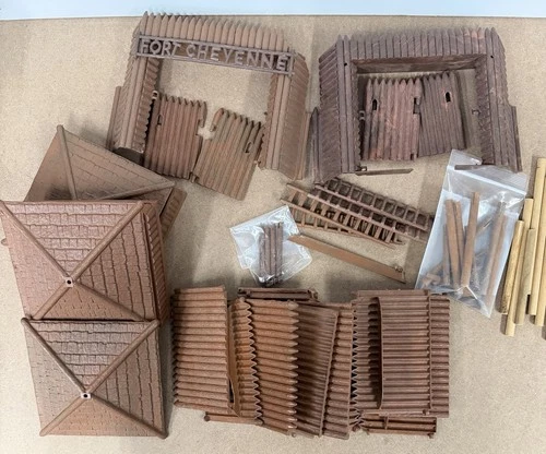 1960's Parts - MARX FORT APACHE or CHEYENNE Playset Lot of parts some broken