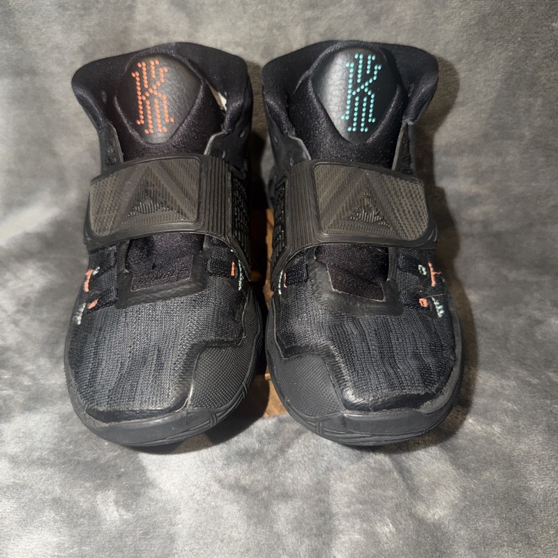 Nike Kyrie 6 Youth Shot Clock Eleven Basketball Black Size 3.5Y Shoes BQ5599-006