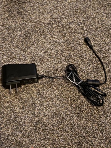 CanaKit Raspberry Pi Micro DCAR-052A5 2.5A Power Supply/Adapter - Picture 2 of 5