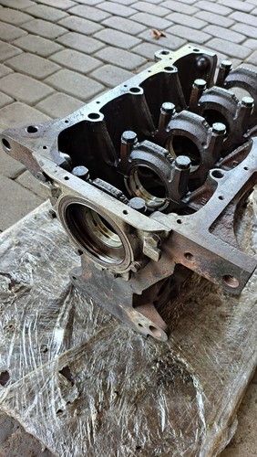 BMW M42B18 M42 E36 Engine Block Block, Bore size:84mm 1247066 - Picture 4 of 24