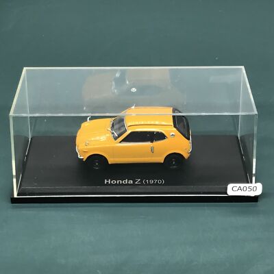 Mini Car Honda Z 1970 Orange 1/43 Scale Box Display Diecast Mini Car Honda Z 1970 Orange 1/43 Scale Box Display Diecast