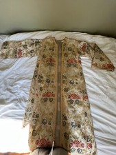 Gorgeous vintage 1970s embroidered gold jacke...