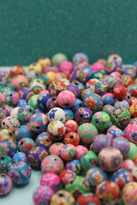 Handgefertigte Polymer Ton Perlen, rund, gemischte Farbe, 8 ~ 12 mm, Loch: 2 mm -10 50 100