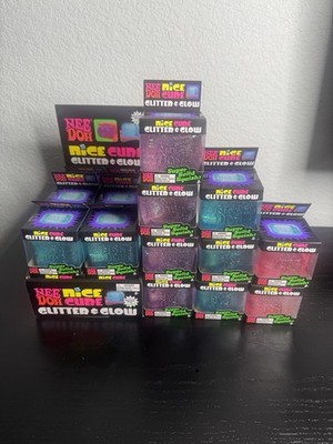 LOT OF 21 Needoh Nice Cube Glitter & Glow Super Solid Squish W/ Display Case
