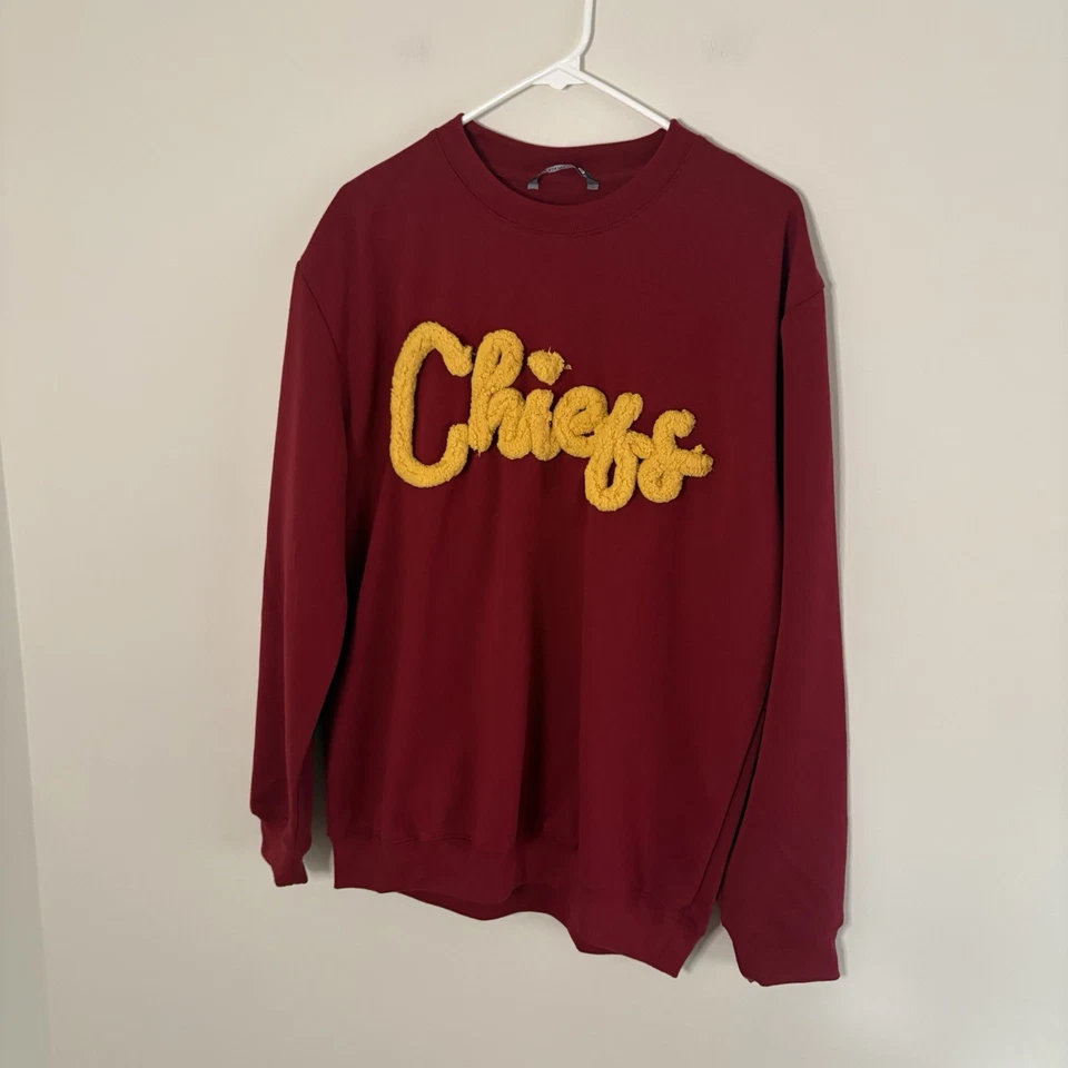 Sudadera para mujer mediana cuello redondo Kansas City Chiefs fútbol usado en excelente estado  Foto 2 de 4