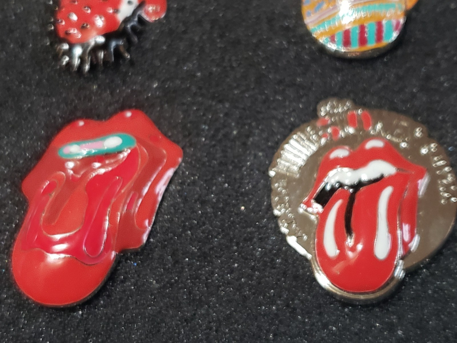 Rare Rolling Stones 50th Anniversary Tour Limited Edition Pin Set with COA