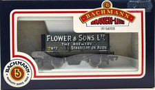 Bachmann 33-104A 7 Plank Open Wagon No.7 Flower & Sons Ltd The Brewery Stratford