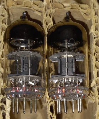 2 x REFLECTOR 6S45P-E WE437 Tubes - Image 1 of 3