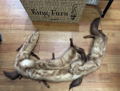 Vintage Red Fox Scarf Wrap Stole w/ 4 Genuine Fox Pelts & Clasp