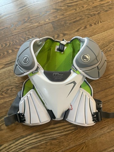 Maverik Charger EKG Shoulder Pads Lacrosse Size Large. Used. White.