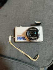 Samsung WB350F Digital Compact Camera with 21x Optical Zoom