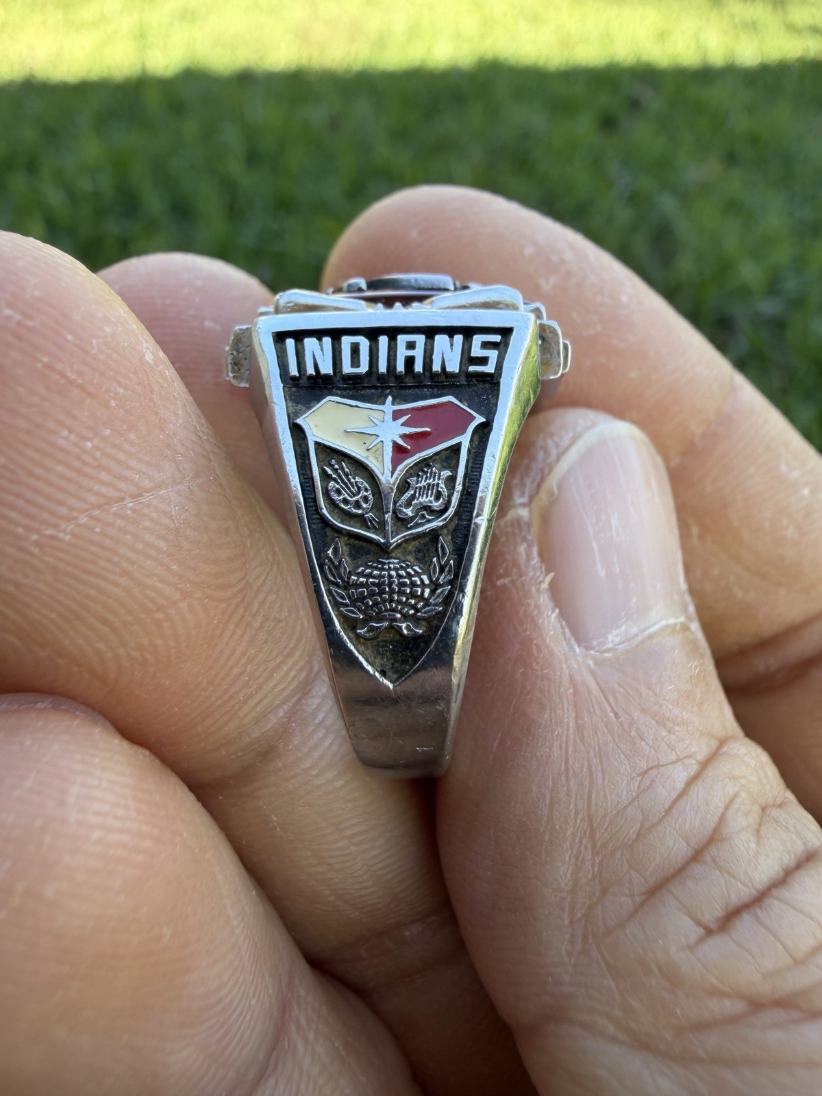 High school class ring - image 2