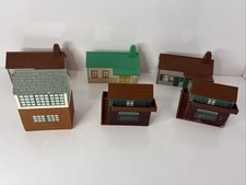 Tomy Trackmaster Thomas The Tank Engine Small Train Stations Job Lot Of 6 Set 1