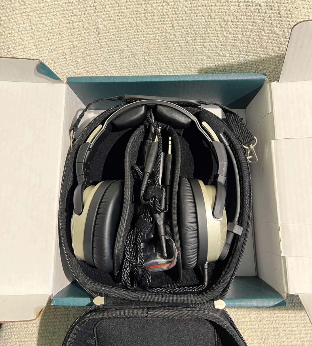 Lightspeed・ZULU aviation Headset Zulu 3 ANR Headset - Lightspeed Aviation