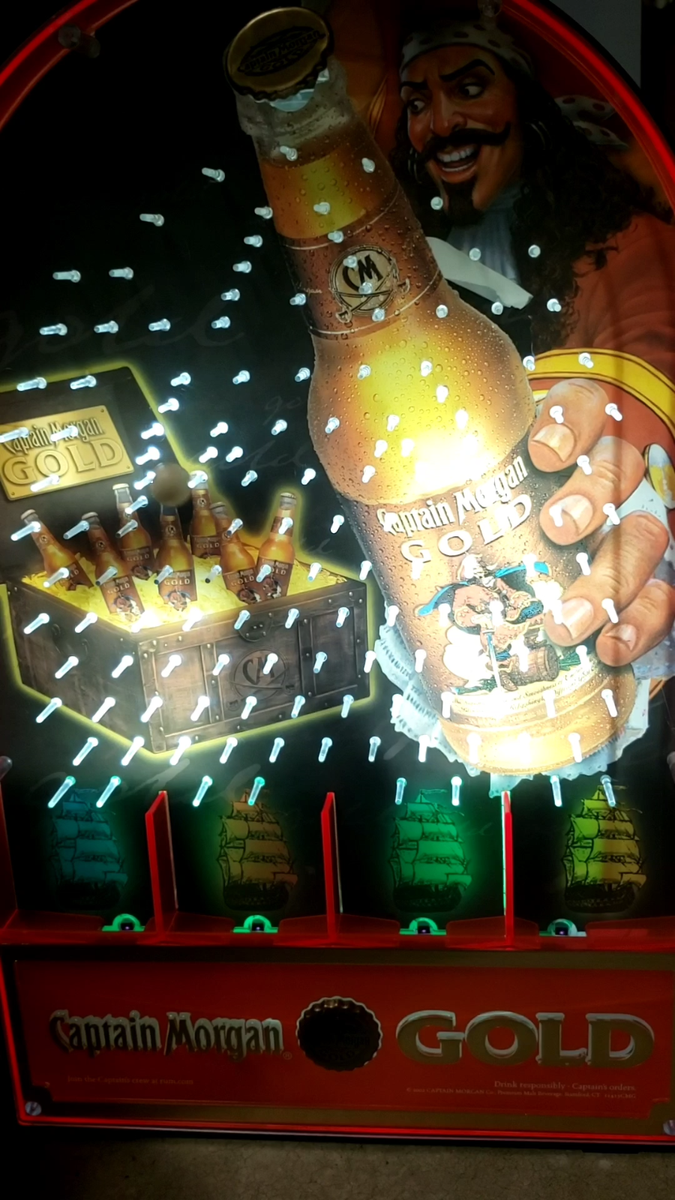 Captain Morgan Gold Light-Up Plinko RARE HTF 2002 Bar Arcade
