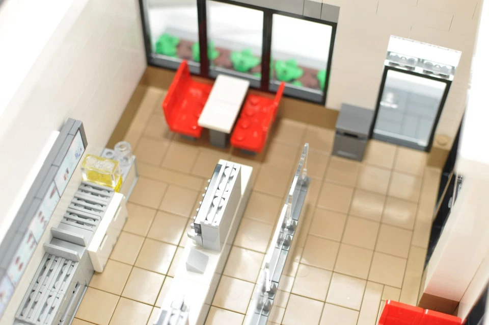 Chicken Sandwich Restaurant Creator Modular City Custom Built Brick Model MOC - Image 2 of 3