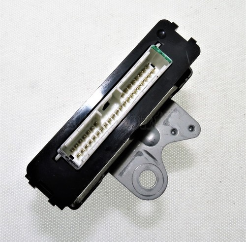8973012090 Toyota Auris Véritable 12V Antivol Alarme Contrôle Module Unité - Picture 6 of 7