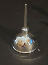 AVON VINTAGE OIL CAN AFTERSHAVE - EMPTY