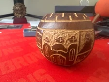 Uruguay -  Yerba Mate Gourd Hand Made and carved Natural Teacup