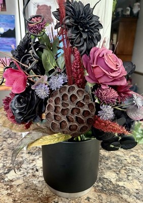 Pink Black Rose Centerpiece Floral Arrangement  Art Decor Beehive Halloween NEW