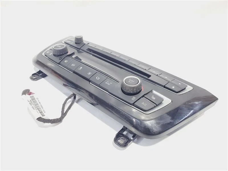 Оригинальная панель управления температурой переменного тока радиоприемник 2015 2016 2017 2018 BMW M3 - Изображение 4 из 4
