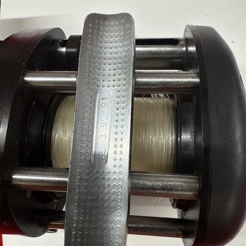 Abu Garcia Ambassadeur 523 Bait Casting Fishing Reel Vintage - Picture 4 of 21