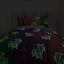 2-Piece Twin Unicorn and Stars Glow in the Dark Comforter Set