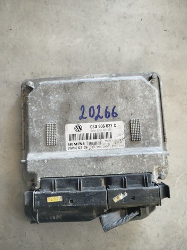 Original volkswagen Motorsteuergerät ECU 03d906032c   5wp4012405